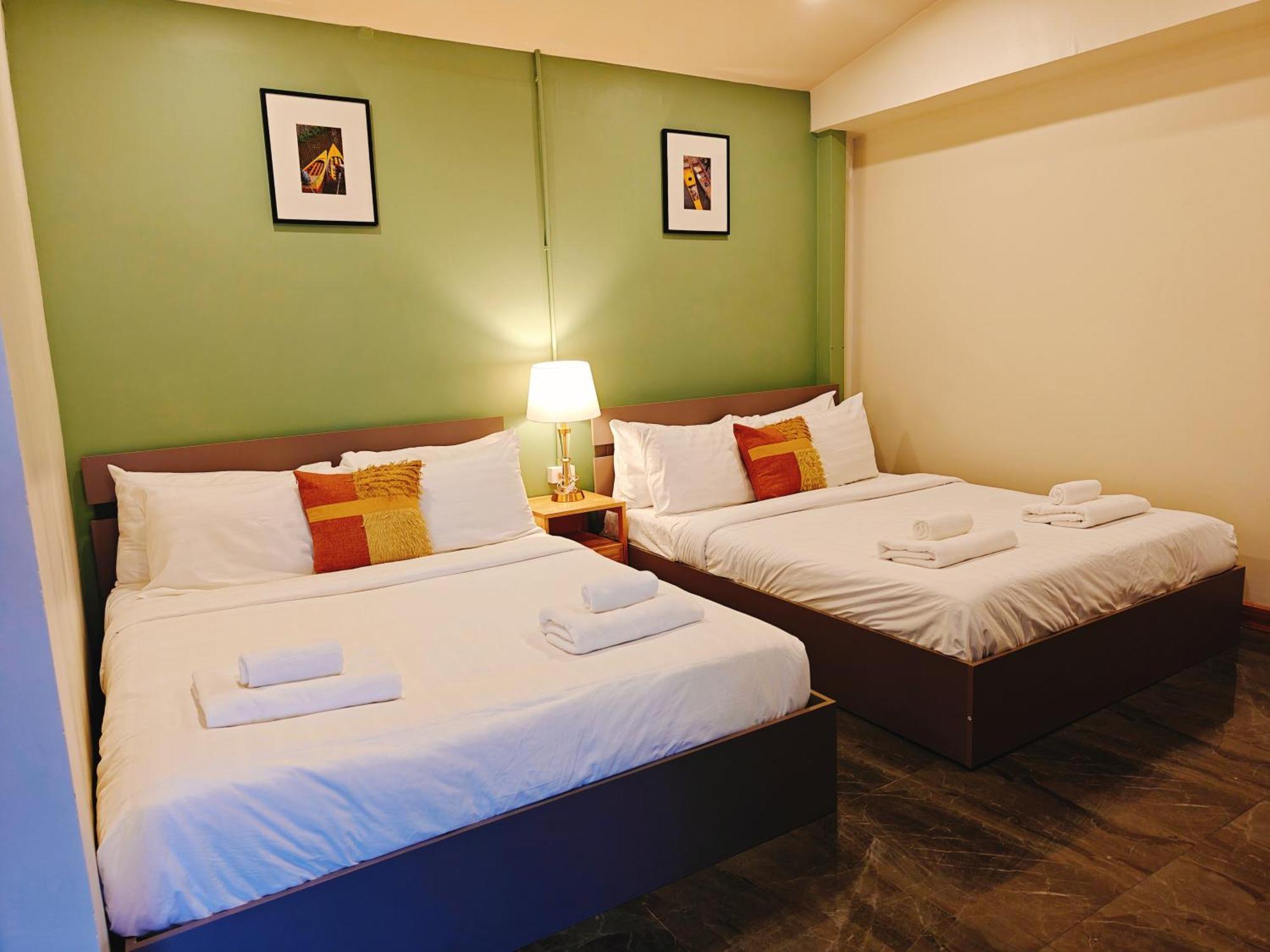 Ployburi Boutique Hotel Чантабури Екстериор снимка