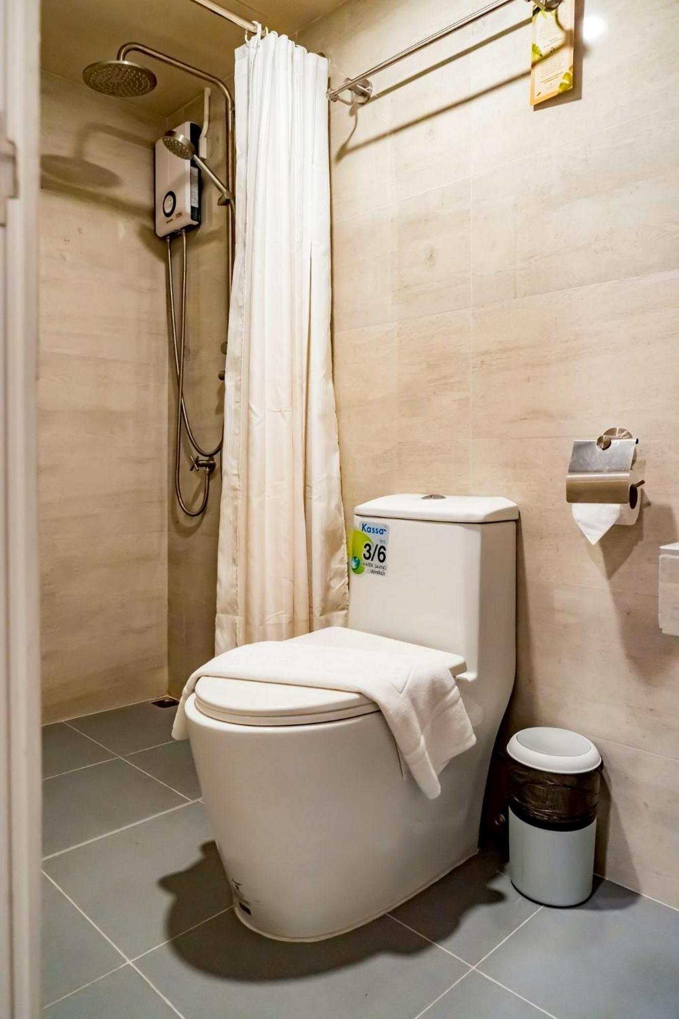 Ployburi Boutique Hotel Чантабури Екстериор снимка